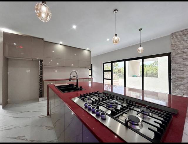 5 BEDROOM HOUSE FOR SALE IN SEASONS LIFESTYLE ESTATE